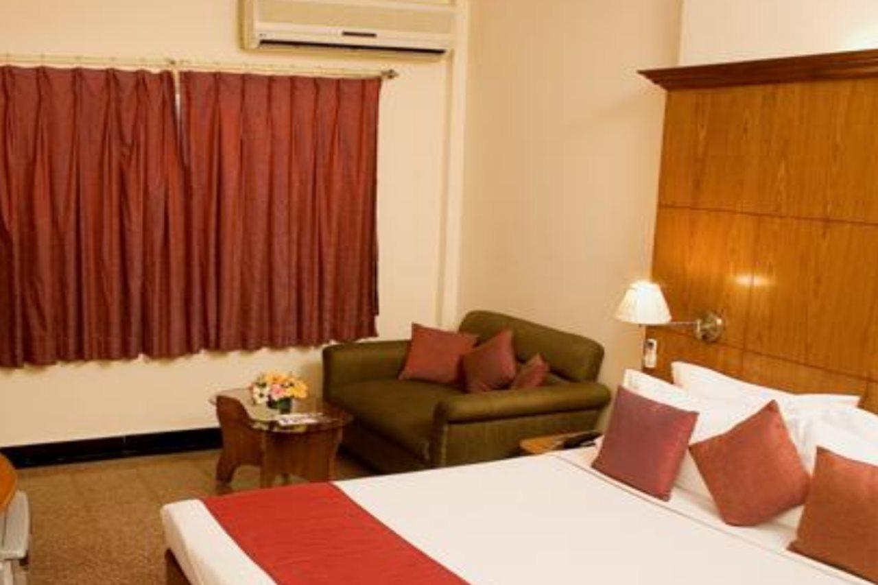 Ramanashree California Resort Yelahanka Exterior photo