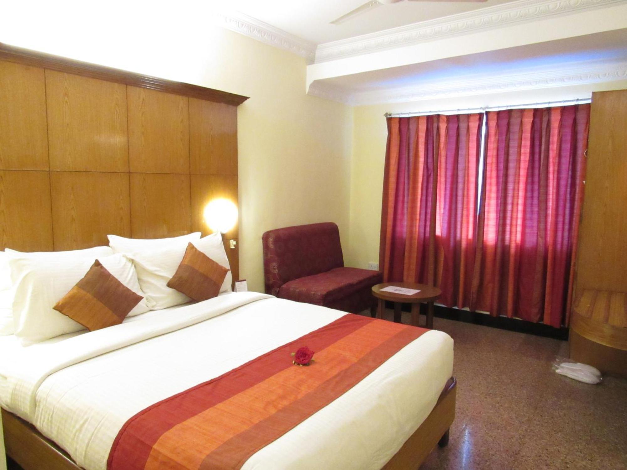 Ramanashree California Resort Yelahanka Exterior photo