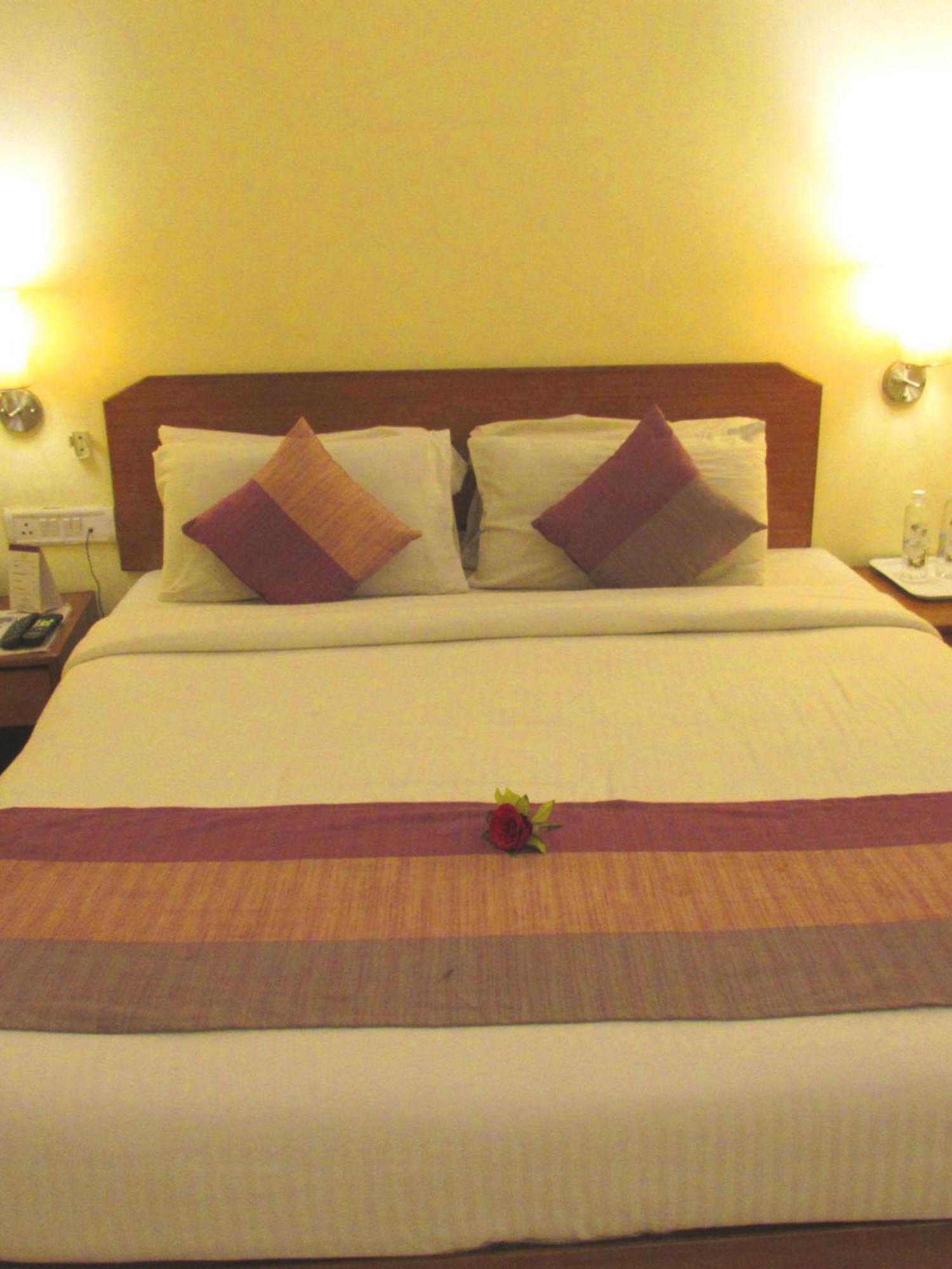 Ramanashree California Resort Yelahanka Exterior photo
